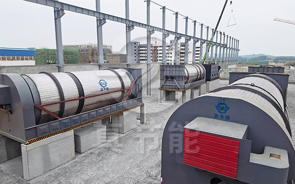 新型酒糟烘干設(shè)備安裝現(xiàn)場 新型酒糟烘干設(shè)備安裝現(xiàn)場